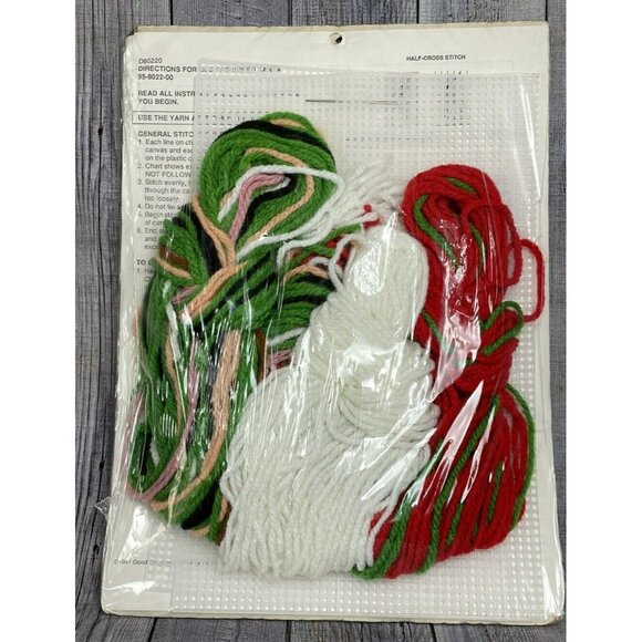 Good Shepherd Old Fashioned Santa Christmas Ornaments Kit 1991 Plastic Canvas - Picture 9 of 11